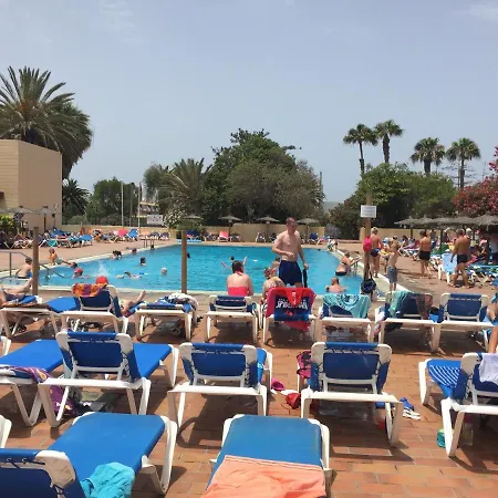 In Villaggio Vacanza Tenerife Sud Appartement Costa Del Silencio
